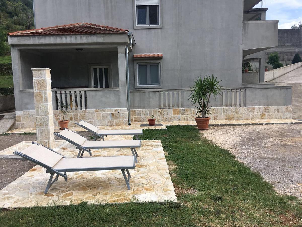 Apartment Elena Tivat Zewnętrze zdjęcie