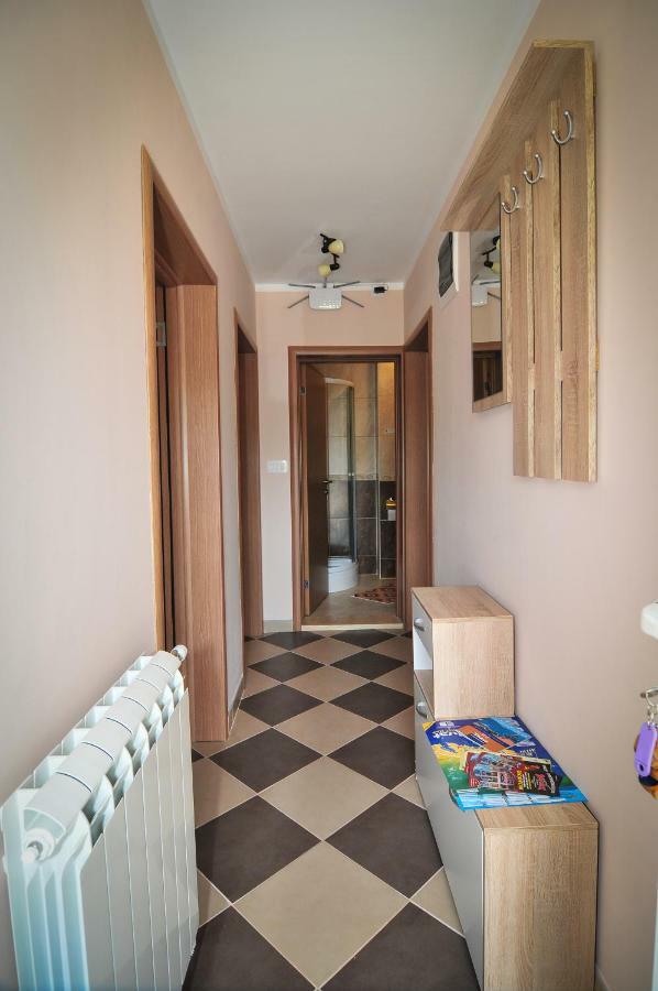 Apartment Elena Tivat Zewnętrze zdjęcie